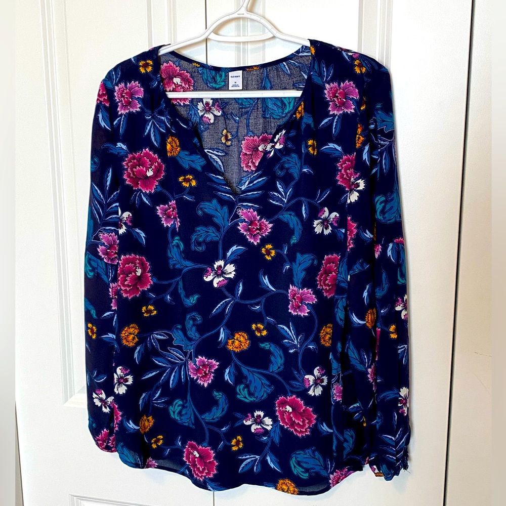 Old Navy blue floral print top